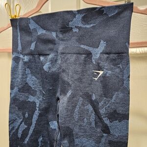 Gymshark camo leggings.